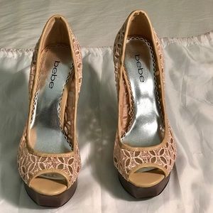 Bebe Beige lace 6in platform heels.